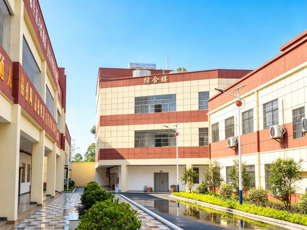 汕头有名的叛逆孩子改变学校选择标准：家长必读的避坑指南